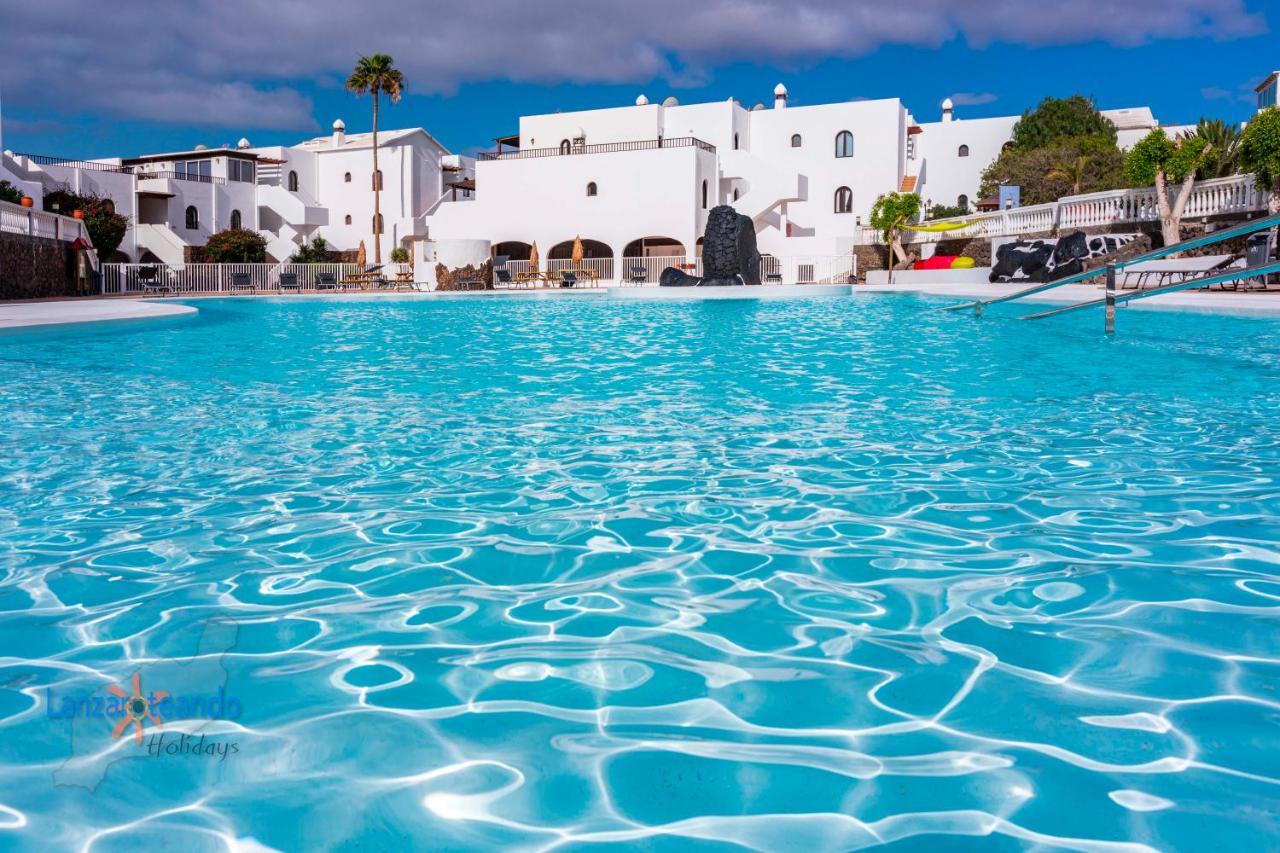 Buganvillas * Costa Teguise